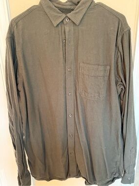 Old Navy Olive Green Long-Sleeve Button-Down Shirt